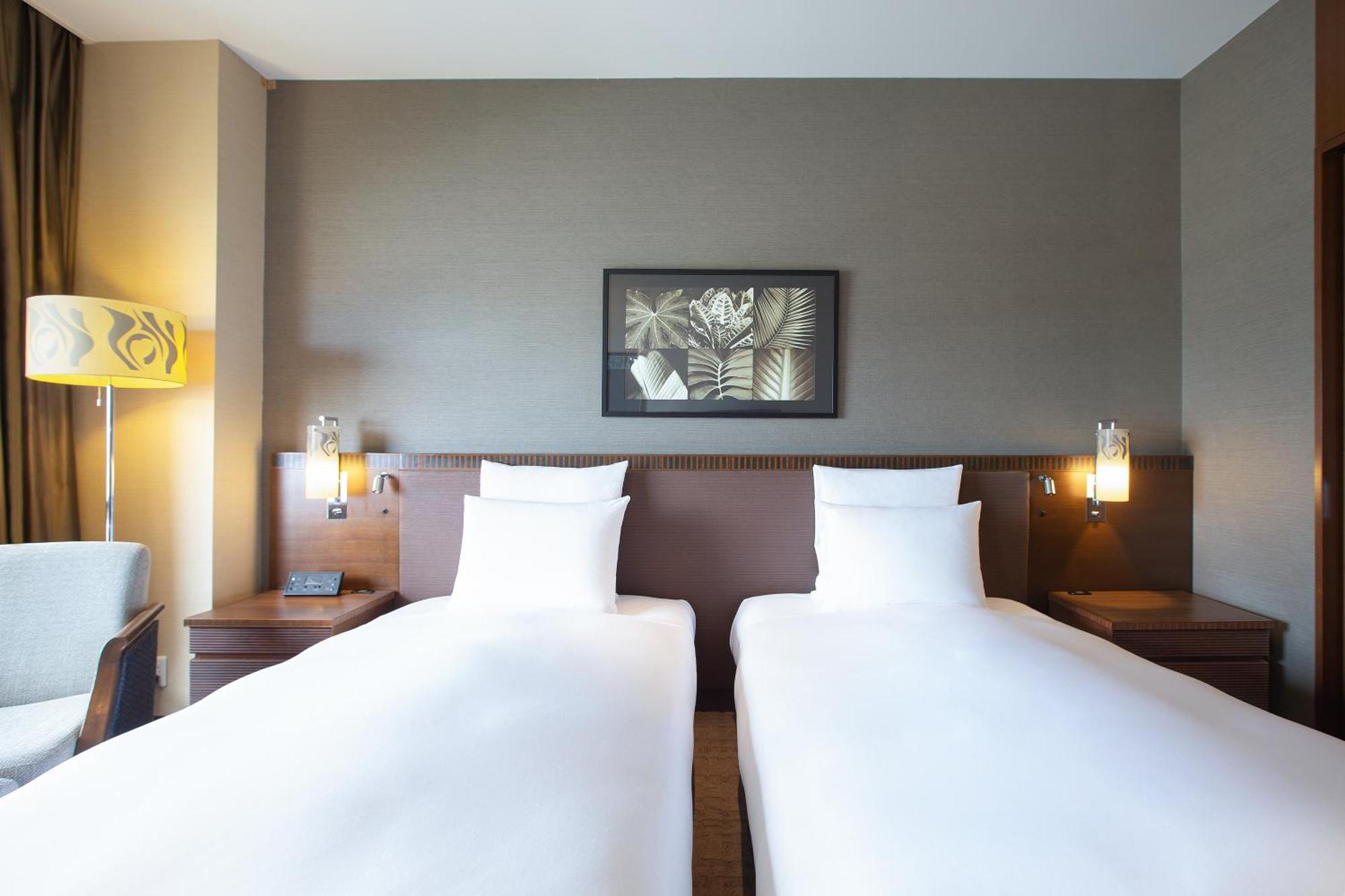 Okinawa Harborview Hotel Naha Bagian luar foto